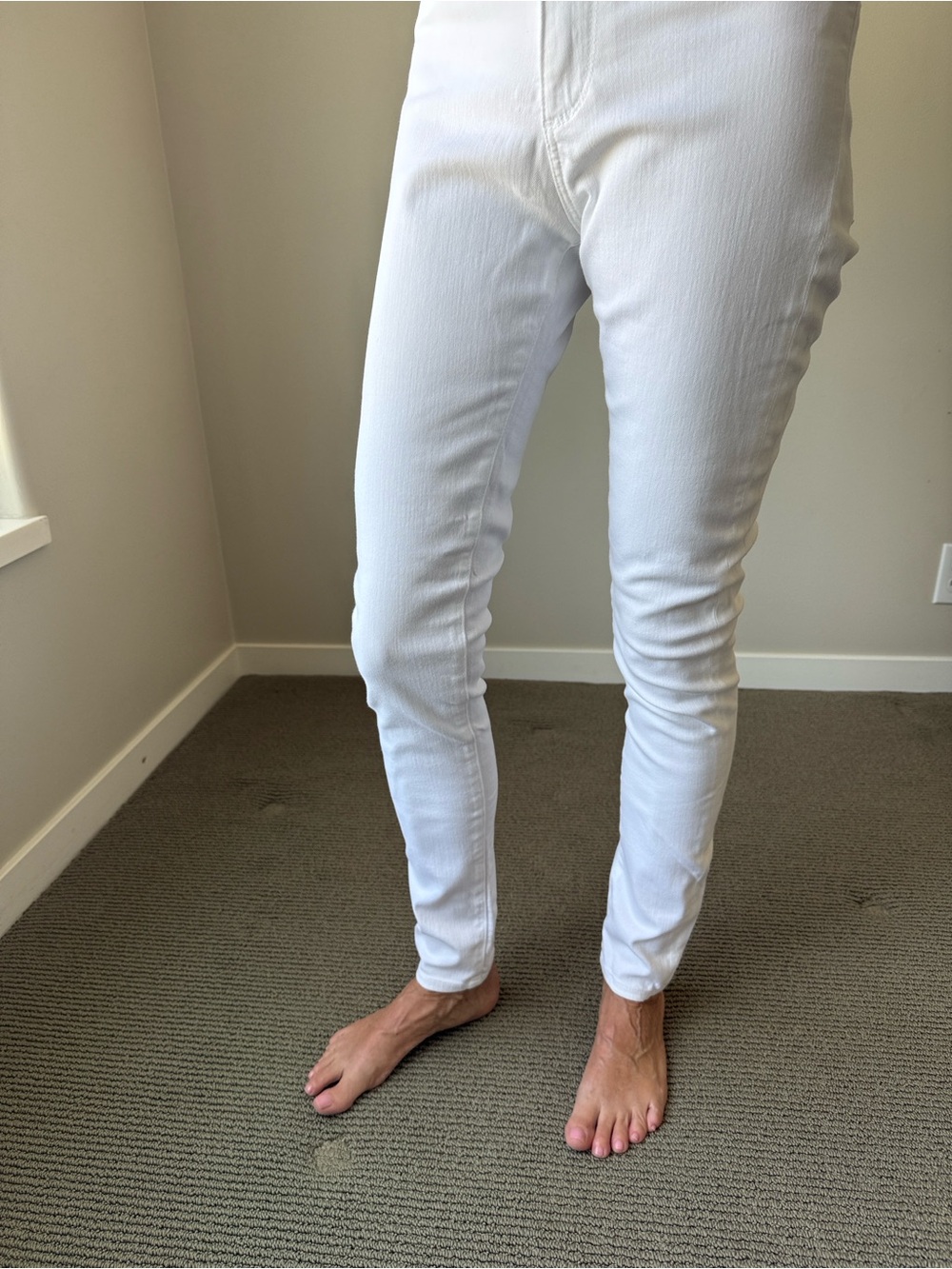 Classic White High-Waist Skinny AG Jeans
